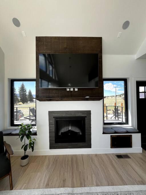 Villa Red Rock Retreat Stunning Floor To Ceiling Views Hatch Exterior foto